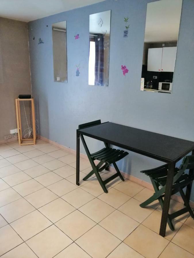 Appartement Proche Du Parc Des Expositions أفينيون المظهر الخارجي الصورة